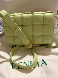 nuova cassette Padded Bottega Veneta originale