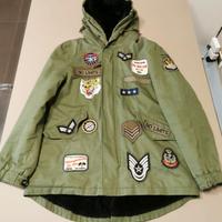 Giacca verde militare con patches Zara ragazza/don