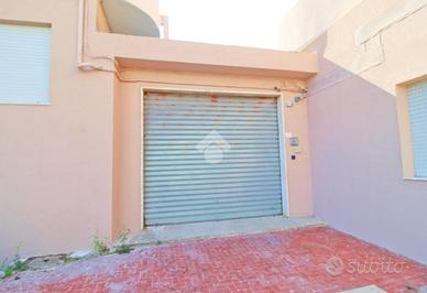 POSTO AUTO A CAMPOMARINO