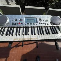 Pianola con tastiera a led