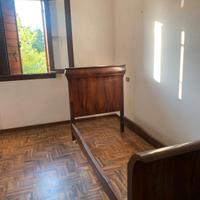 Letto singolo in legno massello stile classic
