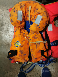 Giubbotti di salvataggio