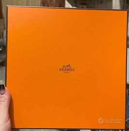 Foulard Hermès Paris Carré 90
