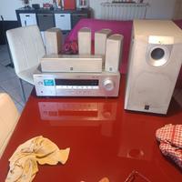 HOME THEATHER YAMAHA 500 W