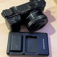 Sony a6400 (+extra batteria ravpower)
