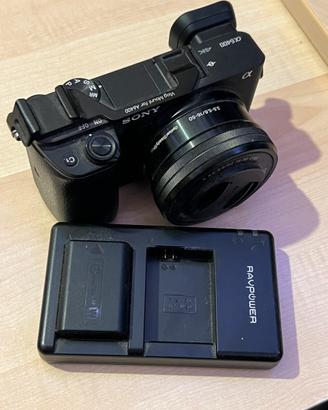 Sony a6400 (+extra batteria ravpower)