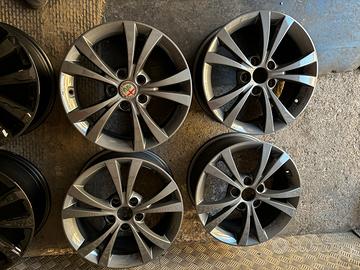 Cerchi originali alfa 16