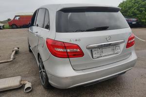 Mercedes-benz classe b w242, w246 - ricambi