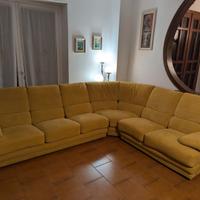 Divano angolare in Alcantara 5/6 posti