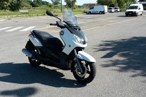 scooter xmax 250 Yamaha 