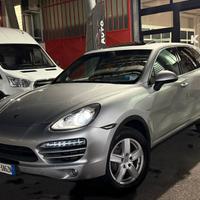 Porsche Cayenne 3.0 Diesel tiptronic 173000km