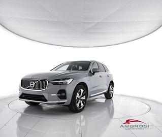 VOLVO XC60 T6 AWD Plug-in hybrid Elettrica/Benzi