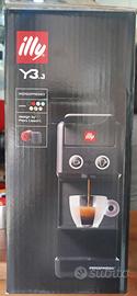 macchina Illy capsule