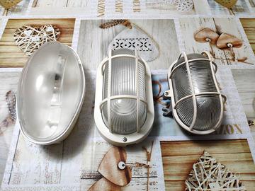 Set di tre plafoniere per esterni