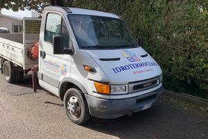 Iveco Daily con Gru Ferrari