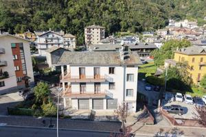Casa indipendente di 461 m² con più di 5 locali e 