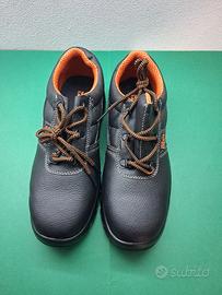 Scarpe antinfortunistiche Beta n.43 nuove 