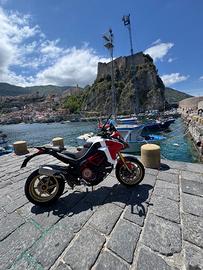 Multistrada 1260 pikes peak