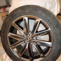 4 Cerchi in lega + 4 Dunlop LEXUS LBX