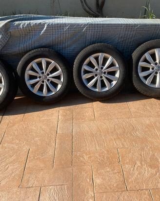 Gomme Kleber con cerchi in lega 