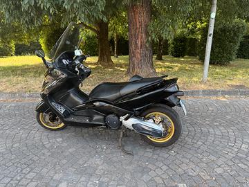 YAMAHA T-Max 500