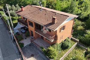 2 LOCALI A ARPAISE