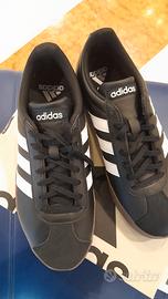 scarpe n 40 adidas