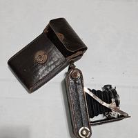 macchina fotografica vintage a soffietto