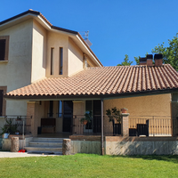 Villa panoramica vista mare e monti