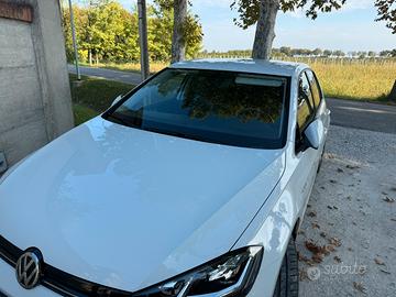 Golf 1.5 tgi + gancio traino