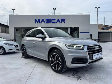 AUDI Q5 40 TDI quattro S tronic Business Sport