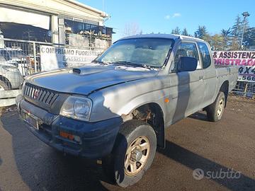 MITSUBISHI L200 2000 - PER RICAMBI