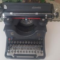 Macchina da scrivere M40
