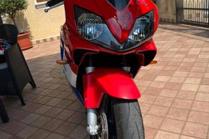 Honda cbr 600f