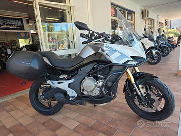 Cf Moto 650 MT IN PROMO !!!