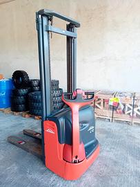 Transpallet stoccatore linde L12