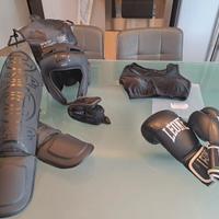 Kit Leone,Sap kick boxe