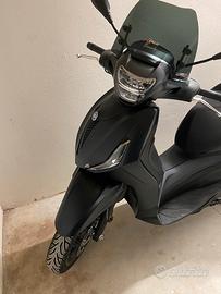 Beverly 300 S