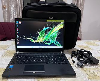 Acer TravelMate P645 S pari al nuovo