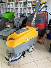 Lavasciuga pavimenti a batteria revisionata
