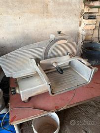 Affettatrice professionale Manconi