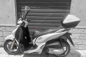 Honda Sh 300