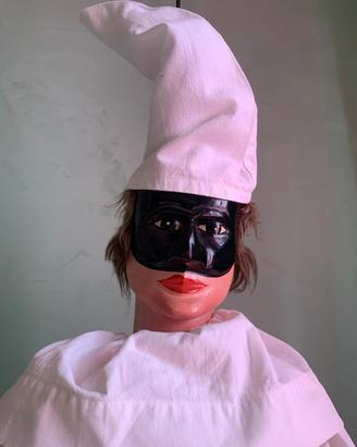 Marionetta Burattino Pulcinella in legno XX secolo