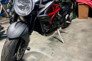 MV AGUSTA Brutale 800 EAS