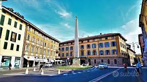 Reggio Emilia Adia.ze C.Garibaldi palazzo mq 600