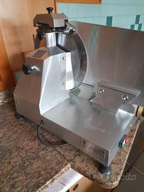affettatrice professionale 