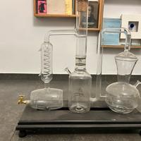 Alambicco dispenser per grappa