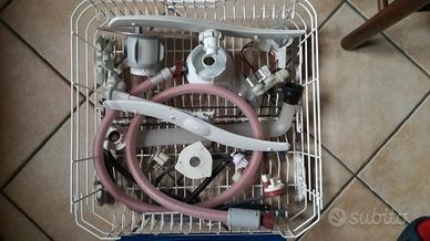 Ricambi Lavastoviglie ARISTON MOD. (LI 685 PLUS)