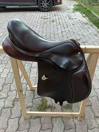 Sella inglese equitazione