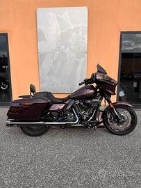 Harley-Davidson CVO Street Glide (2024)